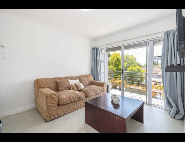 2 BEDROOM APARTMENT SOLD IN BLOUBERGRANT